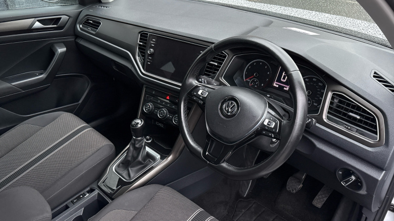 Volkswagen T-Roc 1.0 TSI SE 5dr Petrol Hatchback